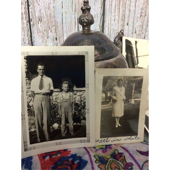 Antique Snapshots Photos Small Pictures 1930’s - Picture 6 of 9